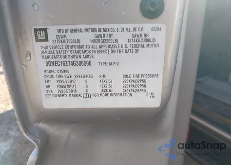 2004 Chevrolet Suburban 1500 Lt z USA, uszkodzony, nr VIN 3GNEC16Z74G306596